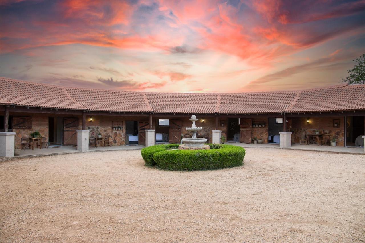 Mount High Luxury Stables Villa Lydenburg Bagian luar foto